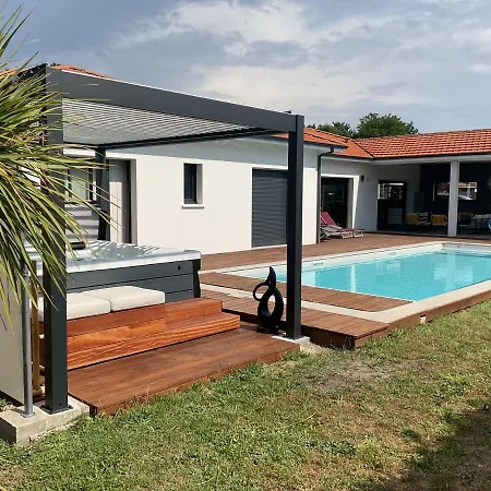 Homestay Chez Pascal Et Christine Acces Independant
