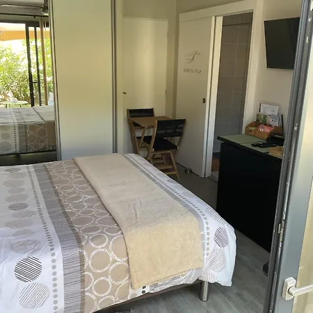 Quarto em Acomodações Particulares Chez Pascal Et Christine Acces Independant